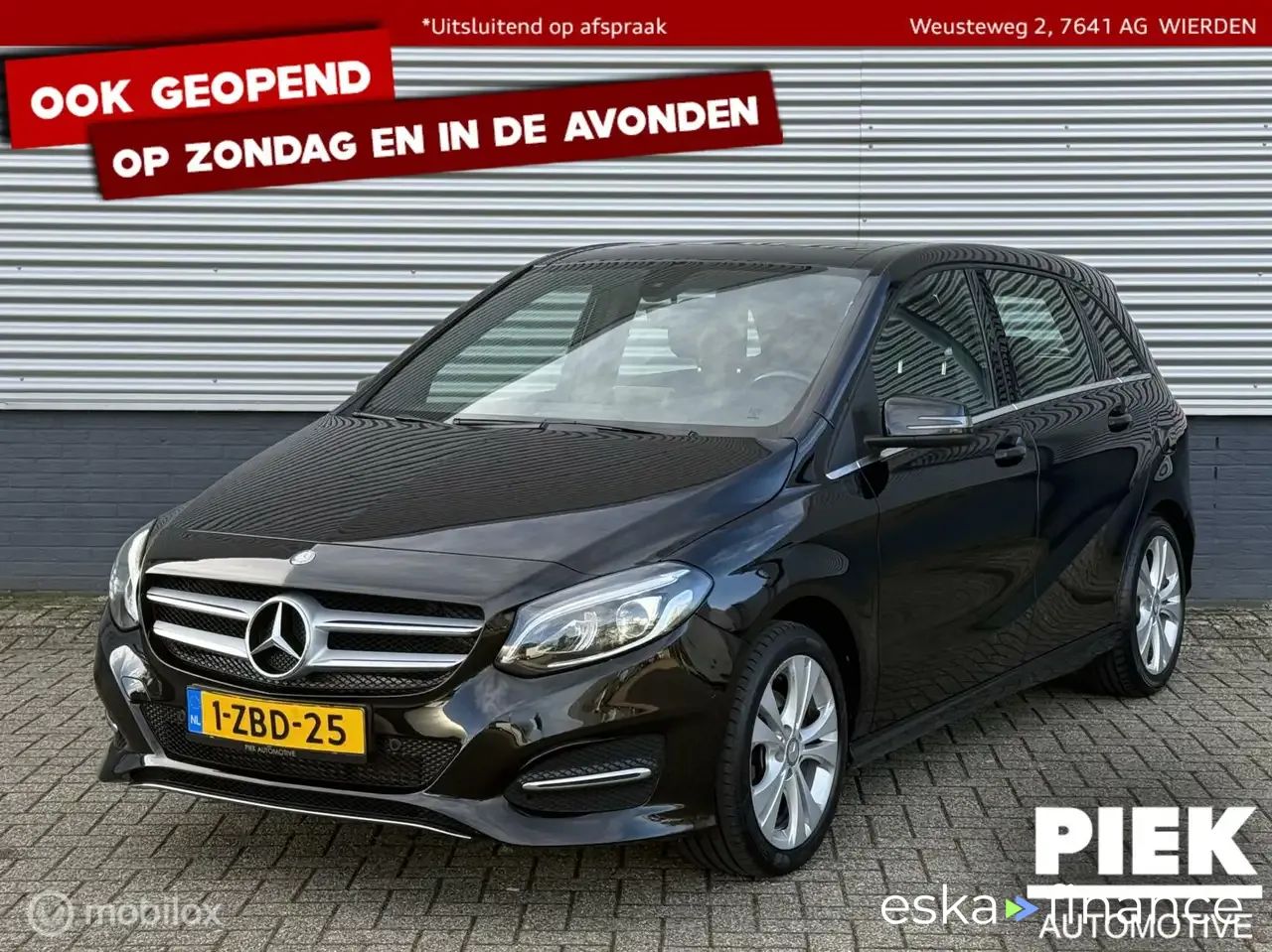 Lízing Hatchback MERCEDES B 200 2014