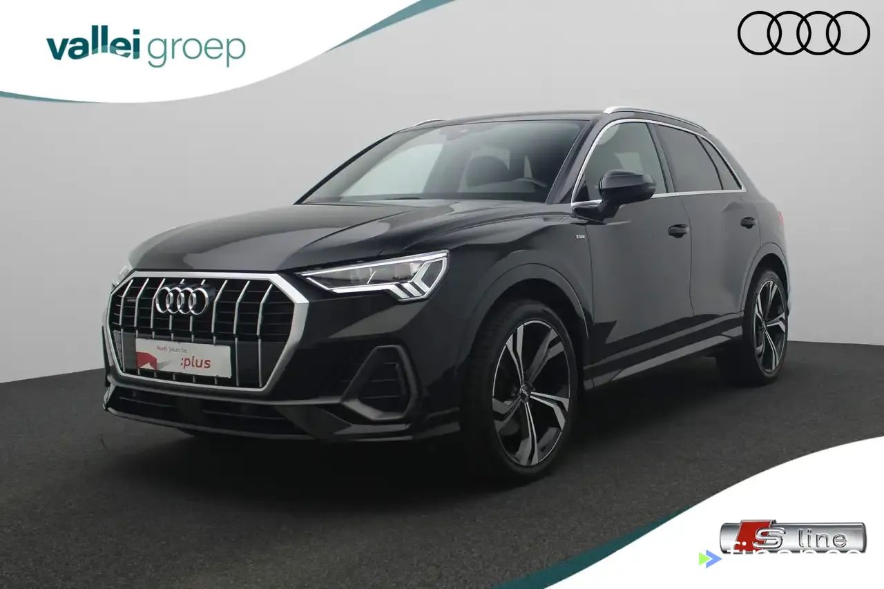 SUV Audi Q3 2019