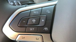 Lízing Hatchback Volkswagen Touran 2024