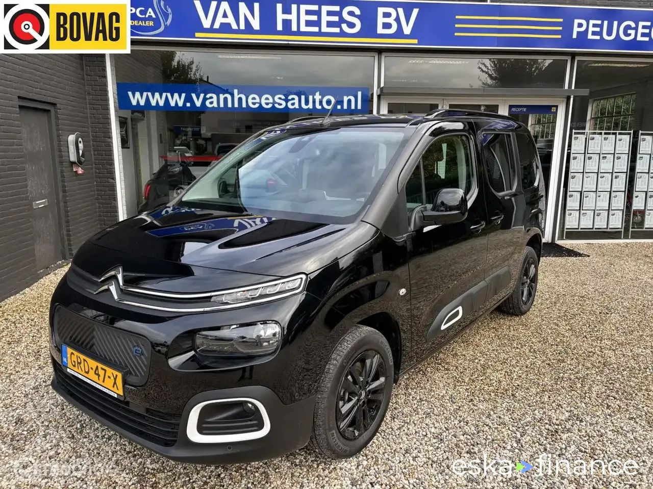 Lízing Hatchback Citroën Berlingo 2024