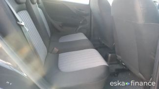 Lízing Sedan Fiat Punto 2018