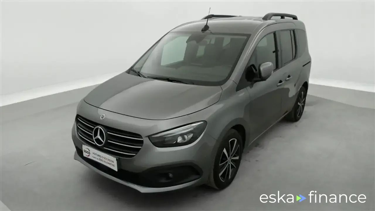 Lízing Hatchback MERCEDES T-CLASS 2022