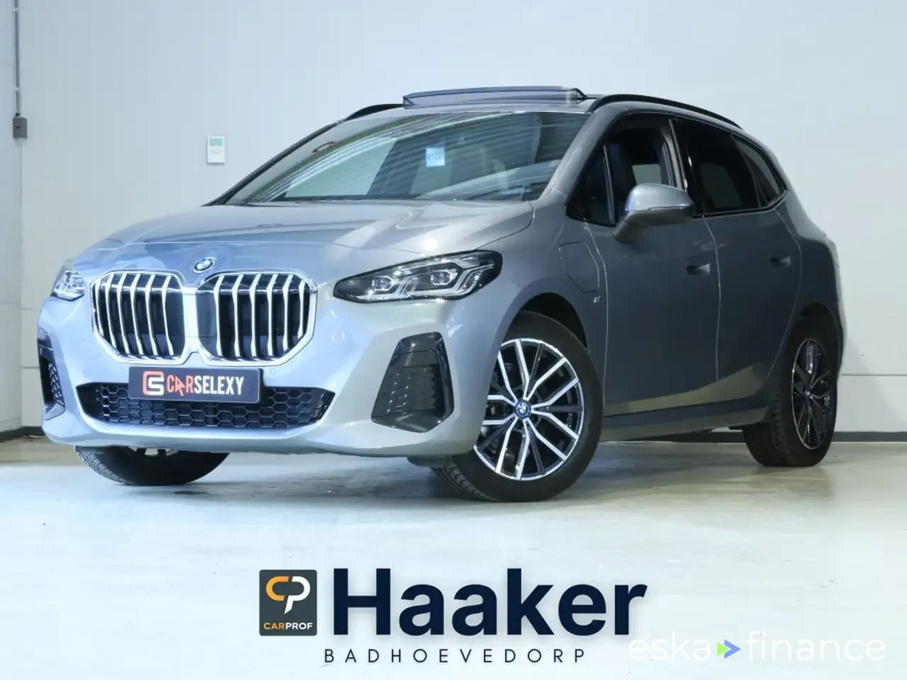 Lízing Hatchback BMW 225 2024