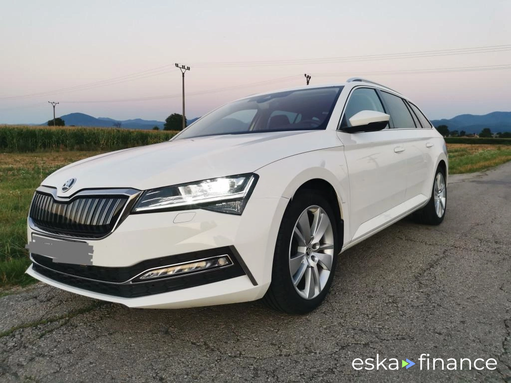 Finansowanie Wóz Skoda SUPERB COMBI 2020