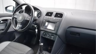 Lízing Hatchback Volkswagen POLO CROSS 2012