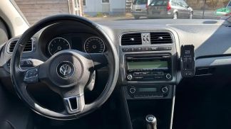 Financování Sedan Volkswagen Polo 2010