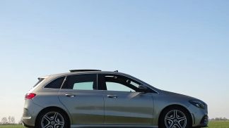 Lízing Hatchback MERCEDES B 200 2020