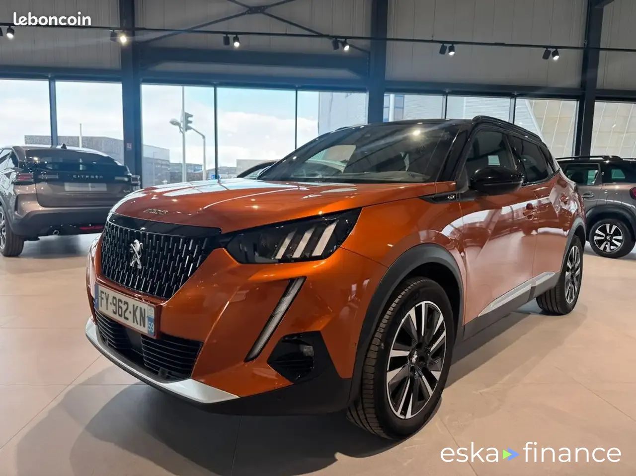Lízing Hatchback Peugeot 2008 2021