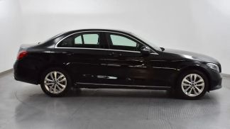 Lízing Sedan MERCEDES C 300 2020