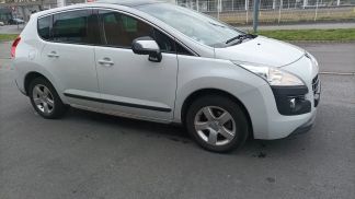 Lízing SUV Peugeot 3008 2011