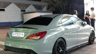 Lízing Kupé MERCEDES CLA 180 2015