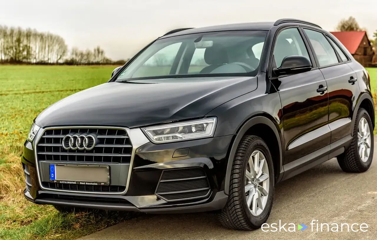 SUV Audi Q3 2016