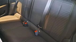 Lízing Sedan Peugeot 208 2024
