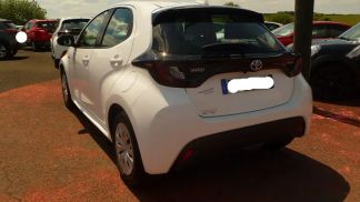 Lízing Sedan Toyota Yaris 2021