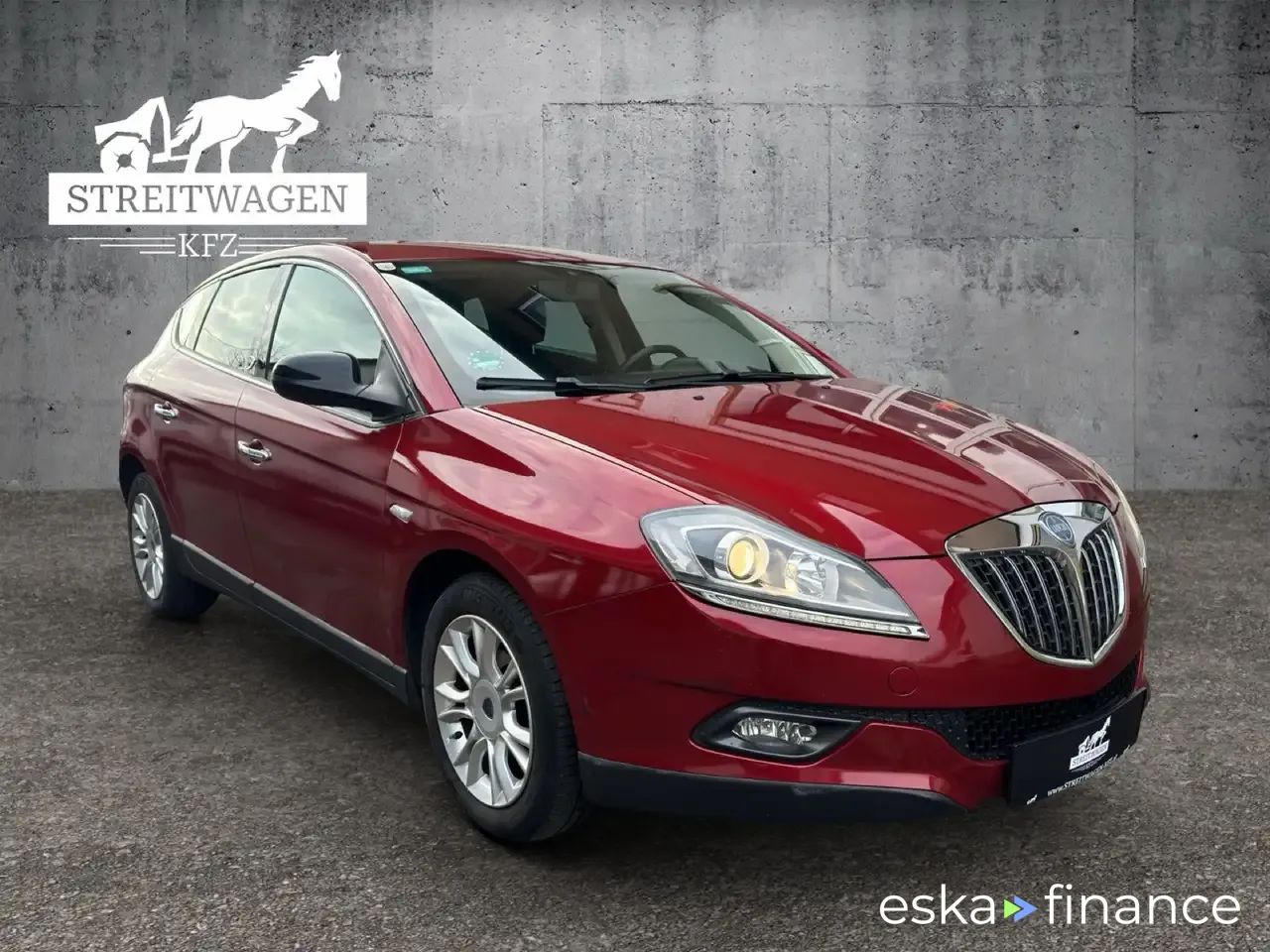 Leasing Hayon Lancia Delta 2011