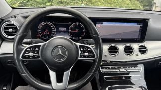 Lízing Sedan MERCEDES E 200 2019