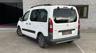 Lízing Hatchback Peugeot Partner 2016