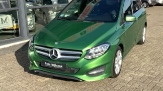 Lízing Hatchback MERCEDES B 180 2016