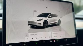 Leasing Sedan Tesla Model 3 2022