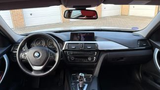 Lízing Sedan BMW 320 2012