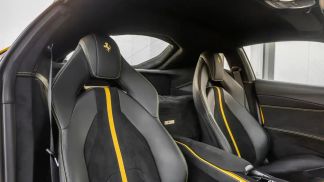 Leasing Coupé Ferrari 812 2019