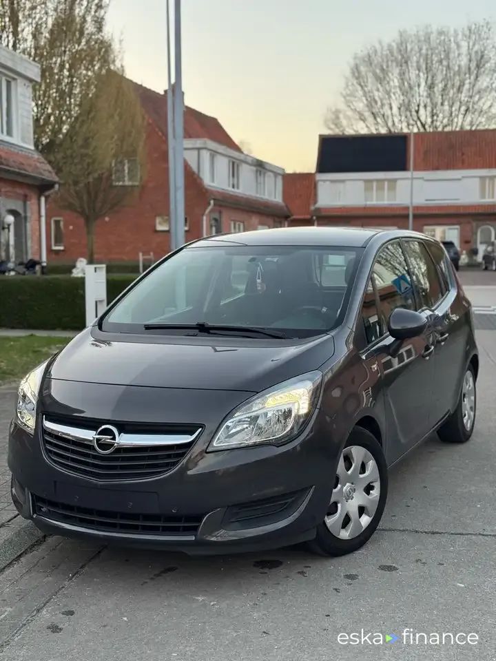 Leasing Hayon Opel Meriva 2015