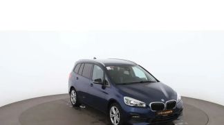Lízing Hatchback BMW 220 2022